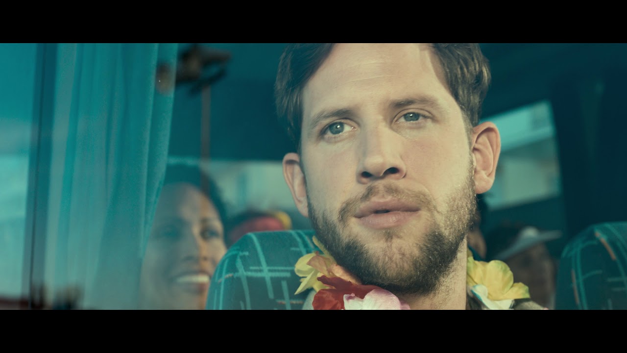 Still from the Flight Centre Canada – Be Unboarded commercial, directed by Joachim Back